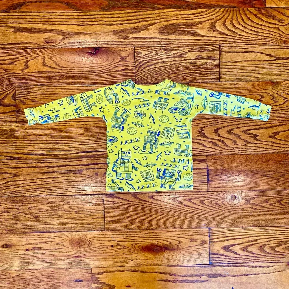 GAP - Yellow Pajama Set with Blue Robots - 12-18 mo